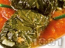 Рецепта Постни сарми от листа от лапад с ориз в доматен сос в тенджера